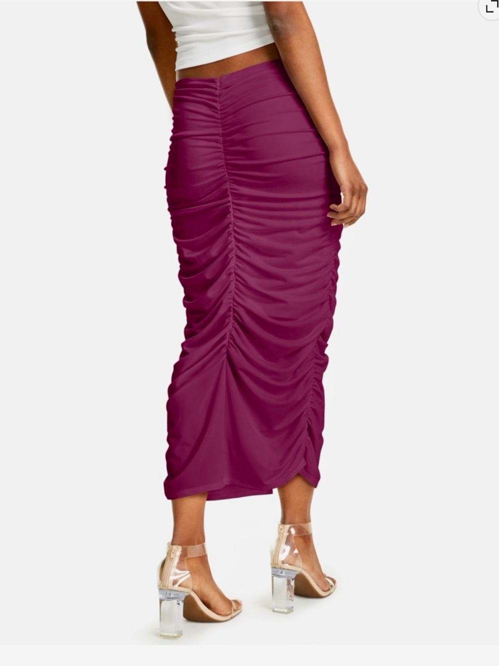 BOLD elements Ruched Berry Midi/Maxi  Skirt - Picture 4 of 12